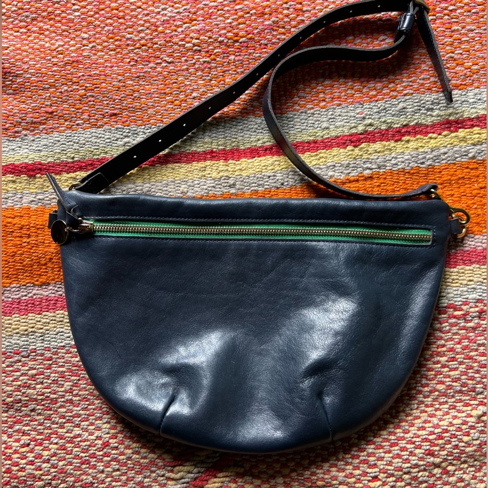 Clare V Grande Fanny